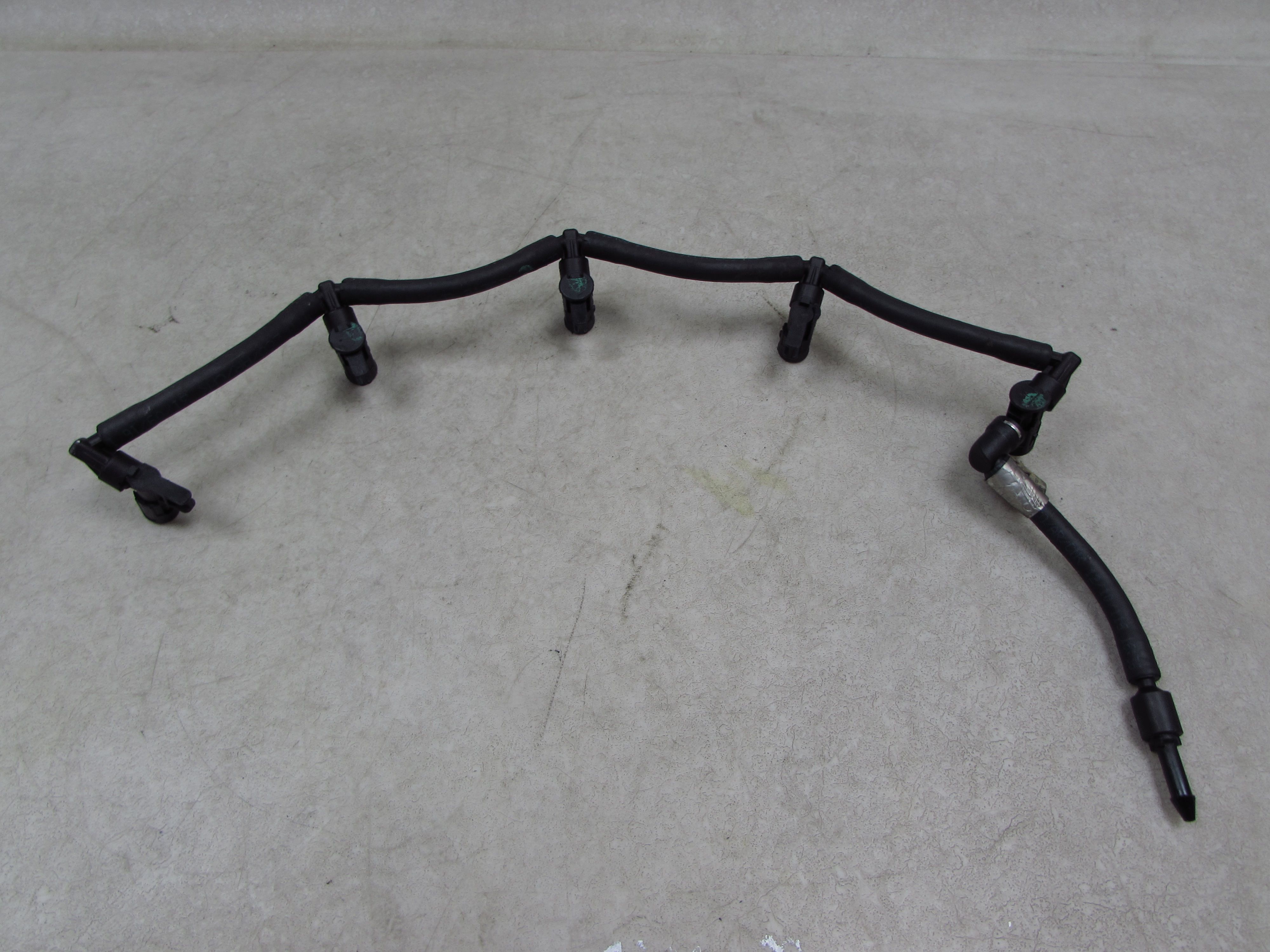 VOLVO S60 II V60 XC60 V70 S80 2.0 D4 D5 08- PRZEWOD PRZELEW PALIWA 31303869 0928402204