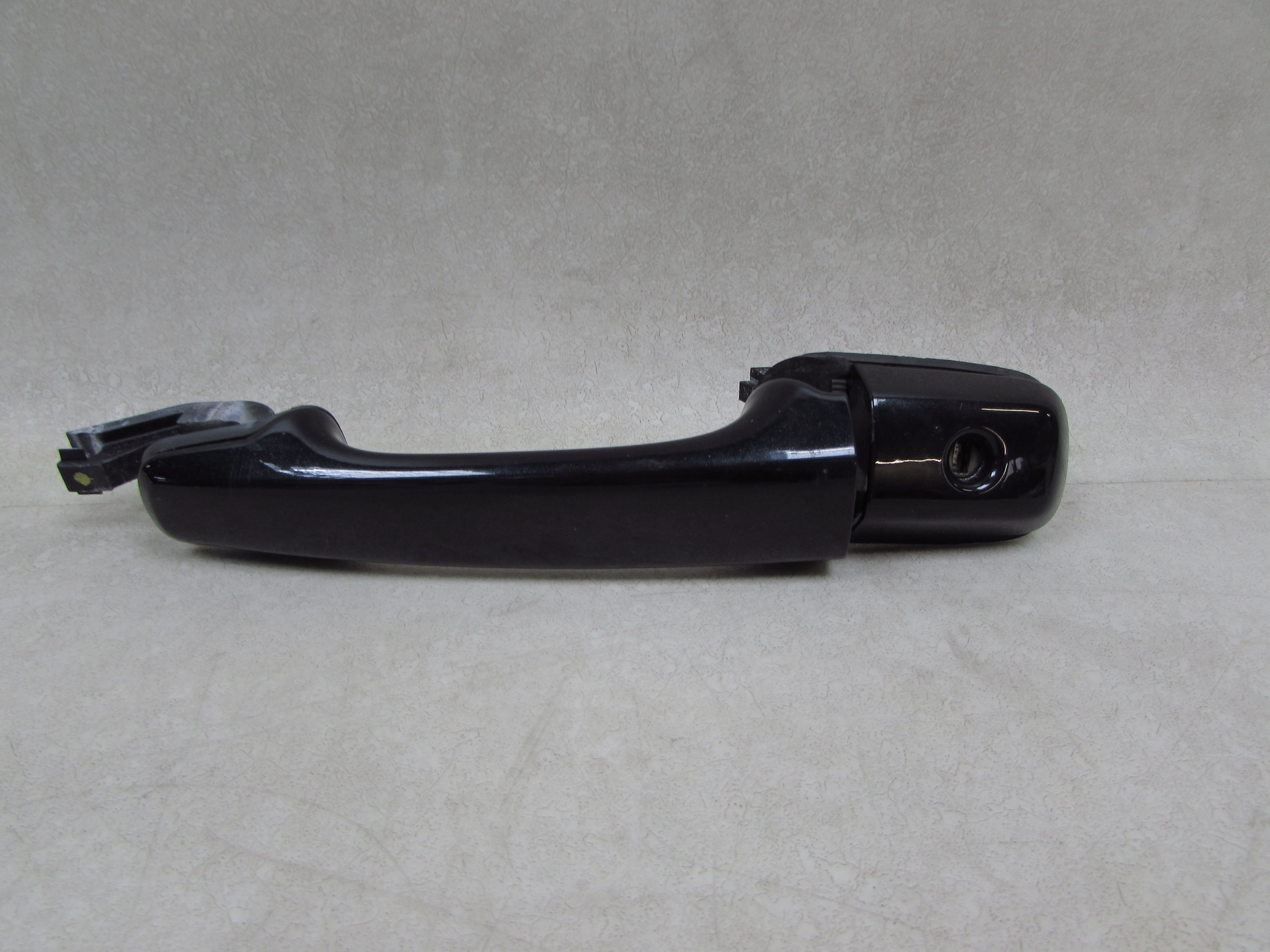 VOLVO S80 II V70 III XC70 06-13 KLAMKA ZEWNETRZNA WKLADKA ZAMEK 30753785 452-46