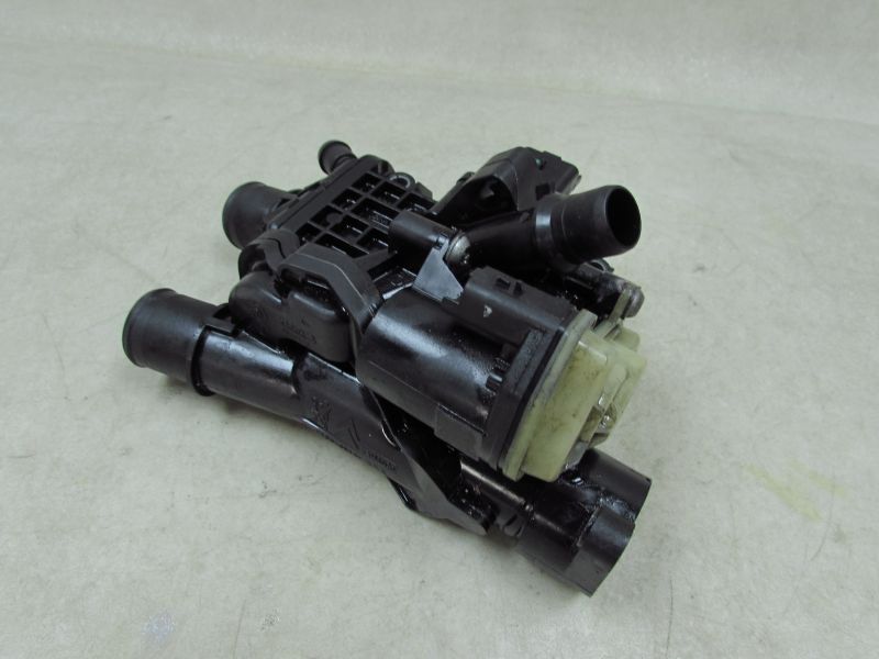 PEUGEOT FORD CITROEN 14-24 2.0 BLUEHDI OBUDOWA TERMOSTATU TERMOSTAT ZAWOR NAGRZEWNICY 9804160380