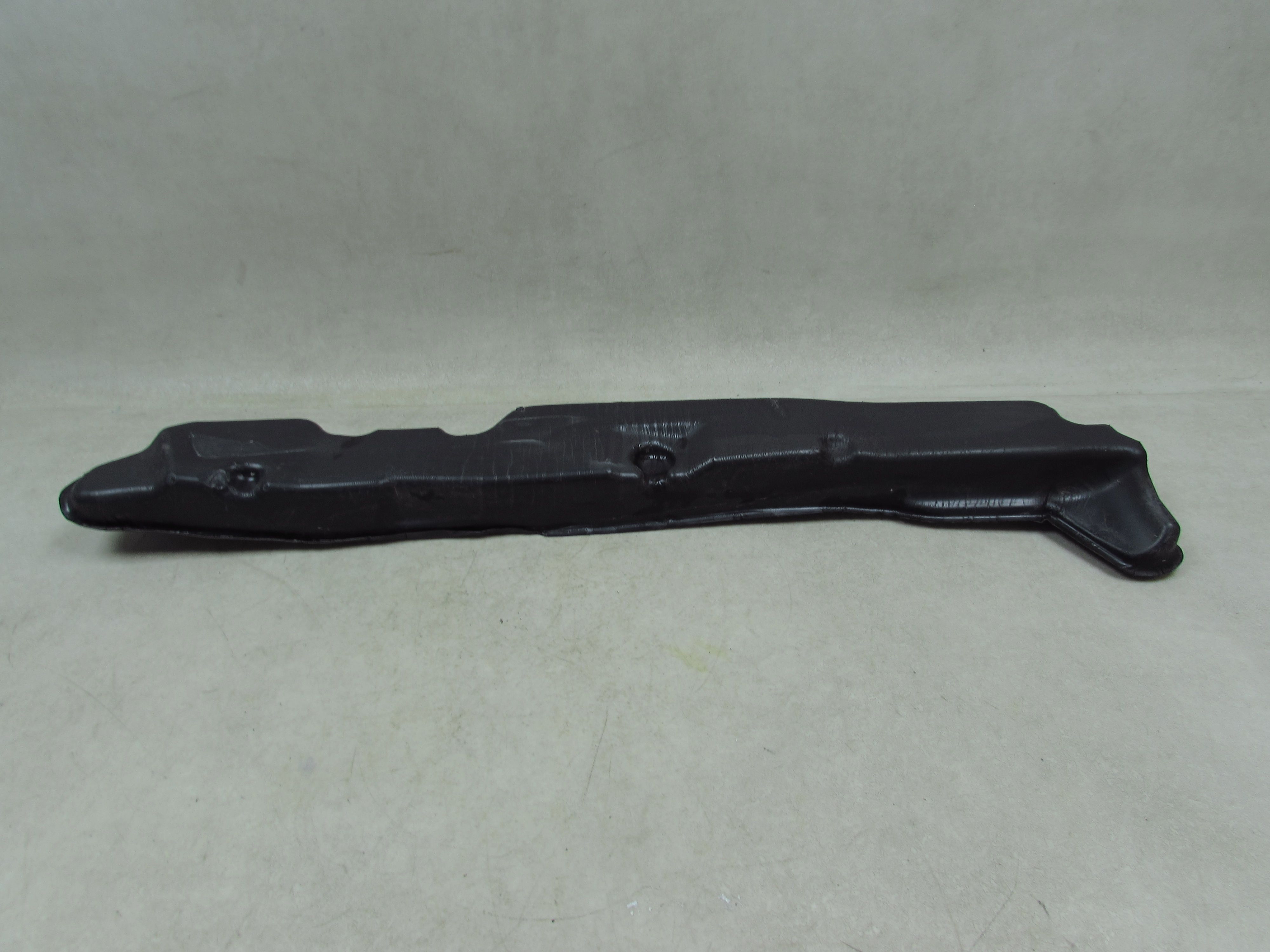 FORD GALAXY MK4 S-MAX II 2.0 15-23 OSLONA WYGLUSZENIE BLOTNIKA PRAWEGO EM2B-F16E560-AB FORD GALAXY MK4 S-MAX II 2.0 15-23 OSLONA WYGLUSZENIE BLOTNIKA PRAWEGO EM2B-F16E560-AB