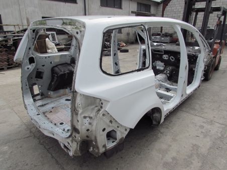FORD GALAXY MK4 15-23 CWIARTKA POSZYCIE BLOTNIK TYL PRAWY H7 FROZEN WHITE