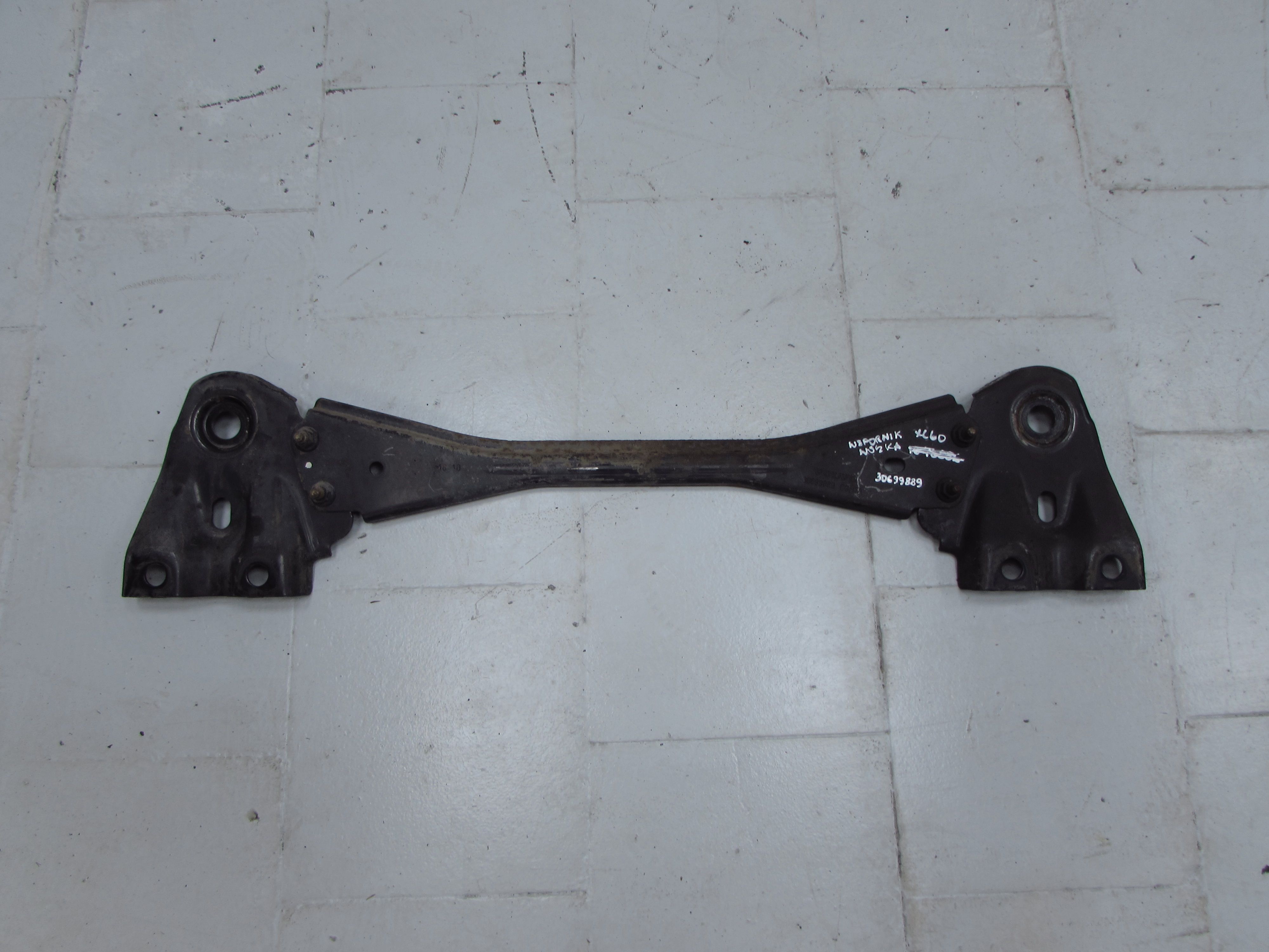VOLVO S60 II V60 XC 10-17 WSPORNIK BELKA WZMOCNIENIE WOZKA 30699889