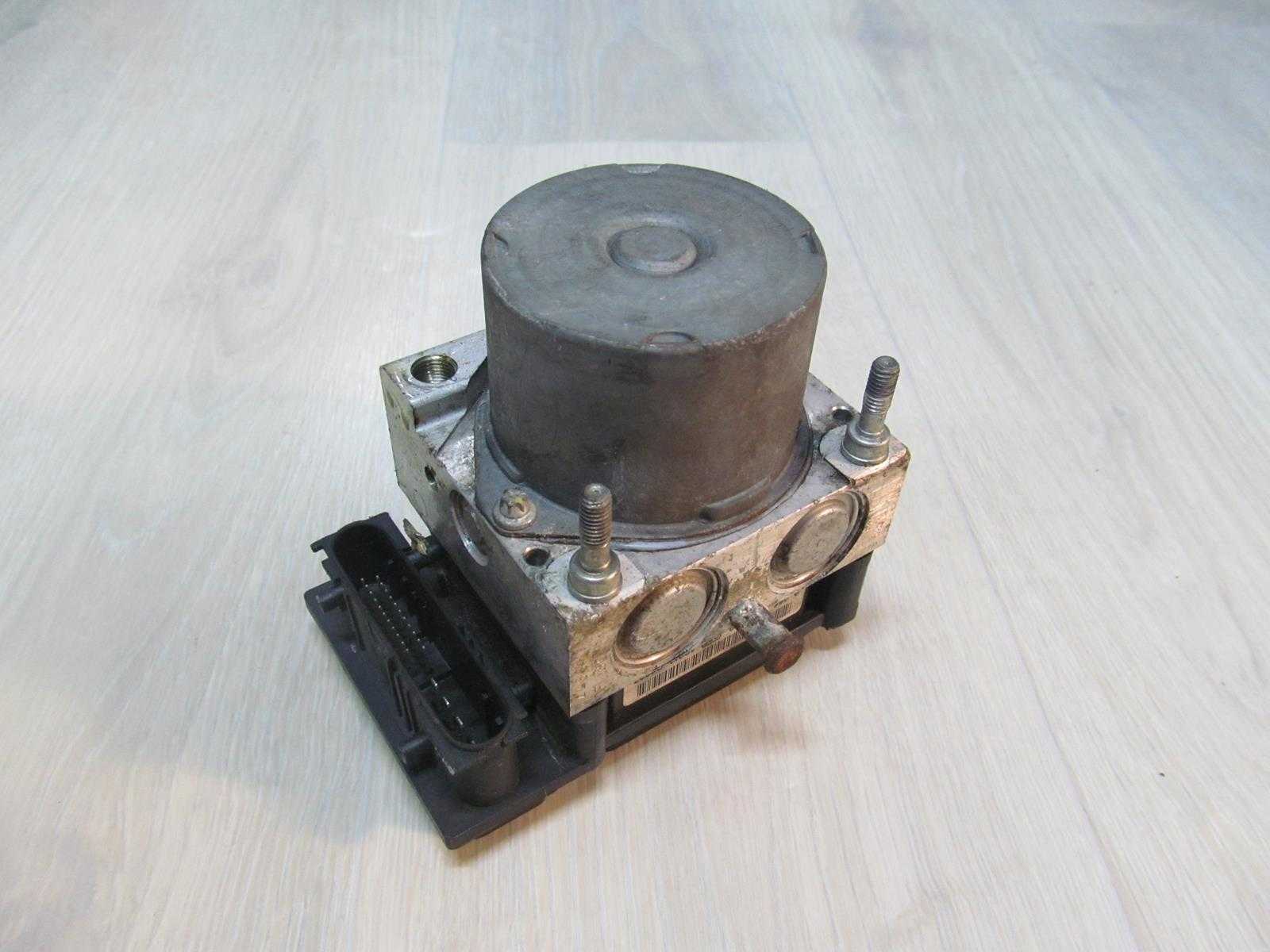 RENAULT MODUS CLIO 05-12 POMPA HAMULCOWA ABS 0265800329 0265231359