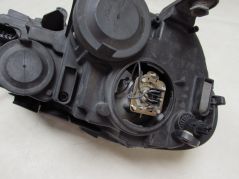 VW PASSAT B7 10-15 LAMPA PRZOD PRAWA REFLEKTOR 3AC941005 UK