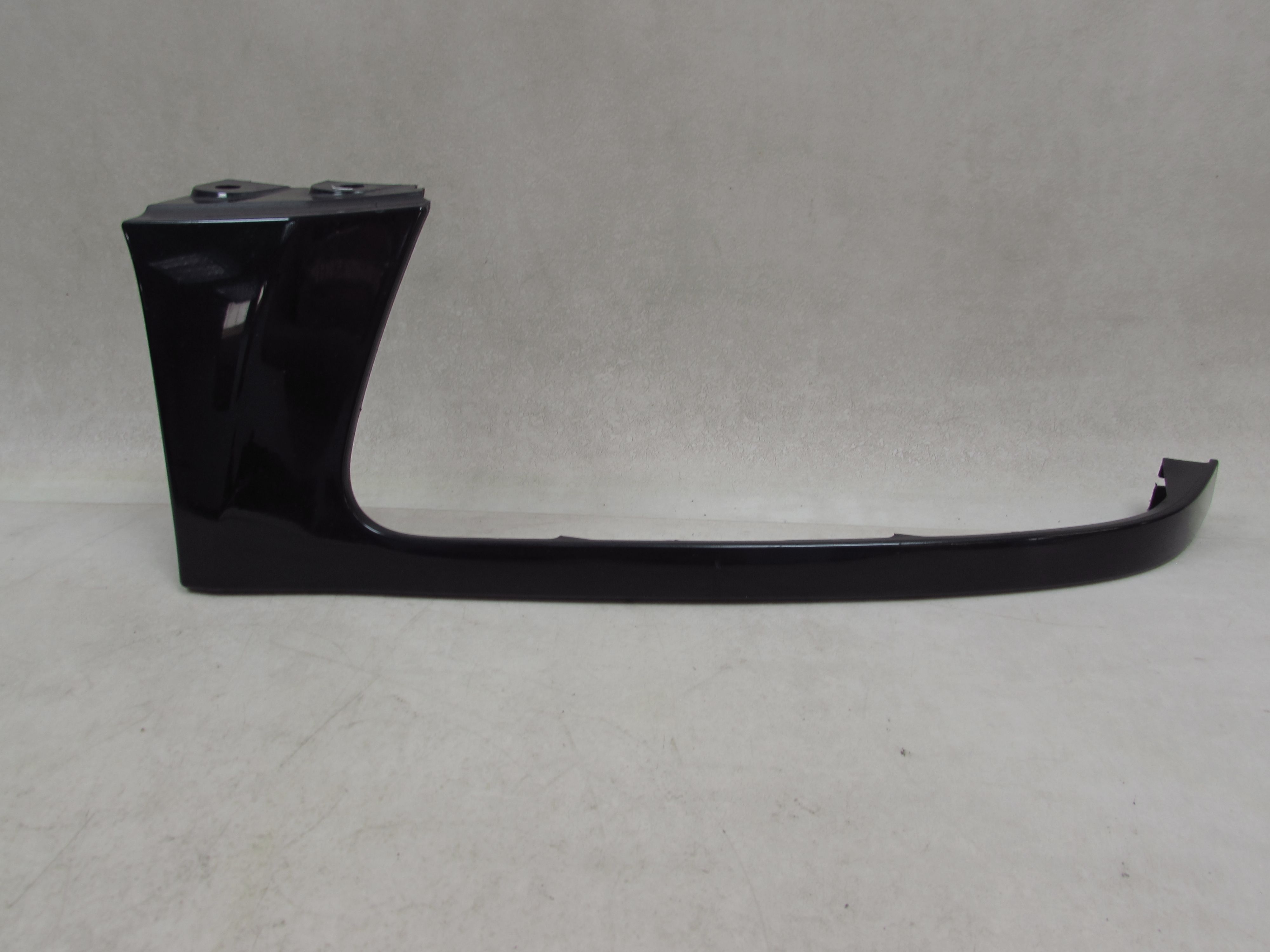 SUBARU FORESTER II 02-05 LISTWA POD LAMPE REFLEKTOR LEWA SUBARU FORESTER II 02-05 LISTWA POD LAMPE REFLEKTOR LEWA