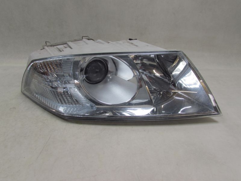 SKODA OCTAVIA II 04-08 LAMPA PRZOD PRAWA REFLEKTOR UK