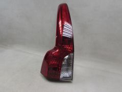VOLVO V50 LIFT 07-13 LAMPA TYL TYLNA LEWA 30744543 EUROPA