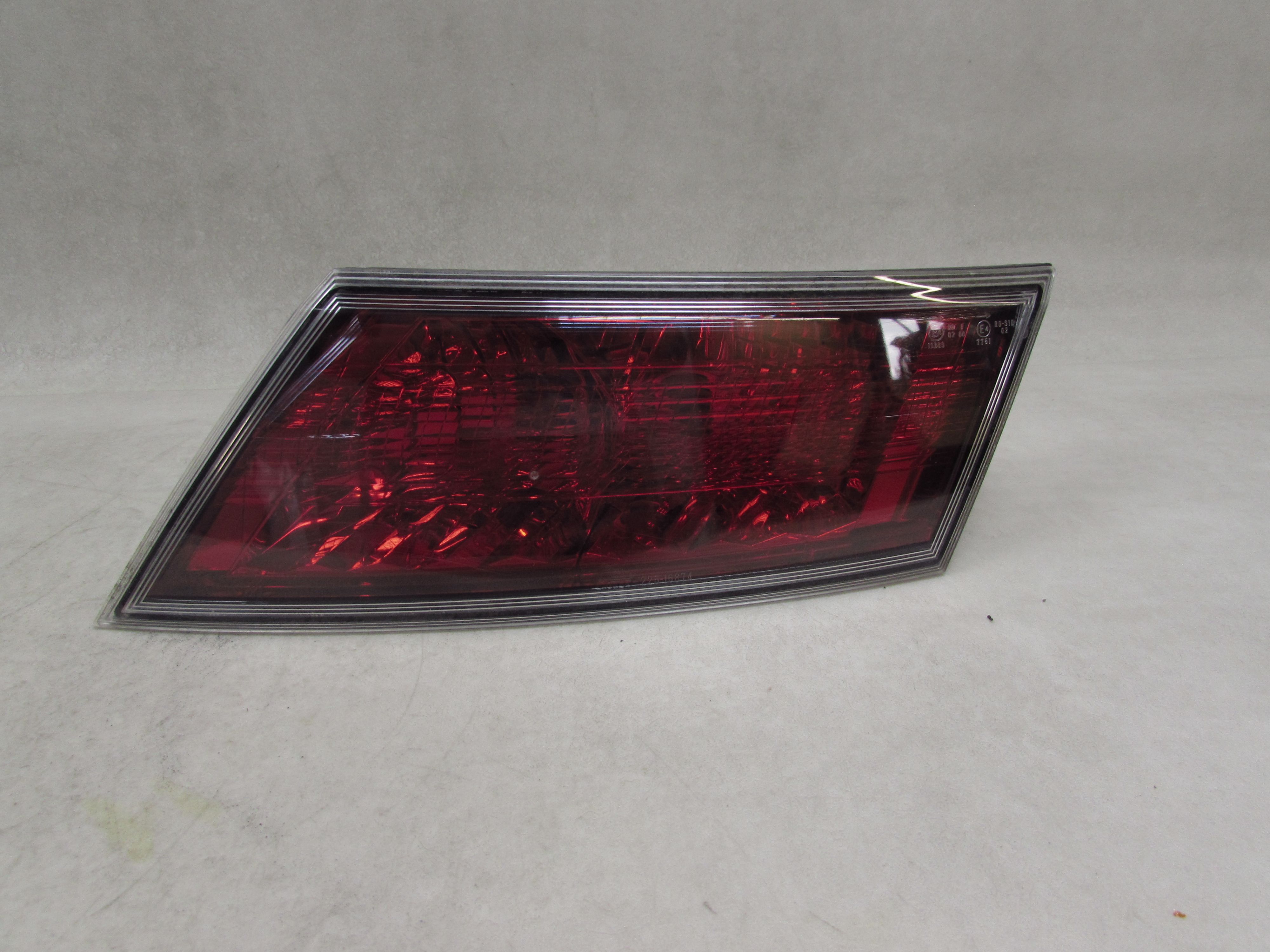 HONDA CIVIC VIII UFO LIFT 08-11 TYPE-S TYPE-R LAMPA TYL PRAWA 226-16721