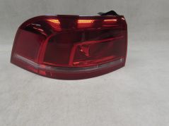 VW PASSAT B7 KOMBI 10-15 LAMPA TYL LEWA BLOTNIKA 3AF945095
