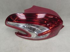 PEUGEOT 208 HB 12-15 LAMPA TYL LEWA LED 9672628280