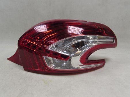 PEUGEOT 208 HB 12-15 LAMPA TYL PRAWA LED 9672628380