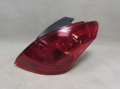 PEUGEOT 308 HB 07-13 LAMPA TYL PRAWA UK 9680425880