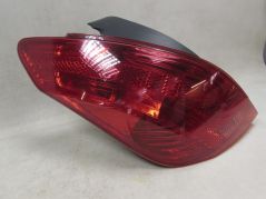 PEUGEOT 308 HB 07-13 LAMPA TYL LEWA UK 9680425980