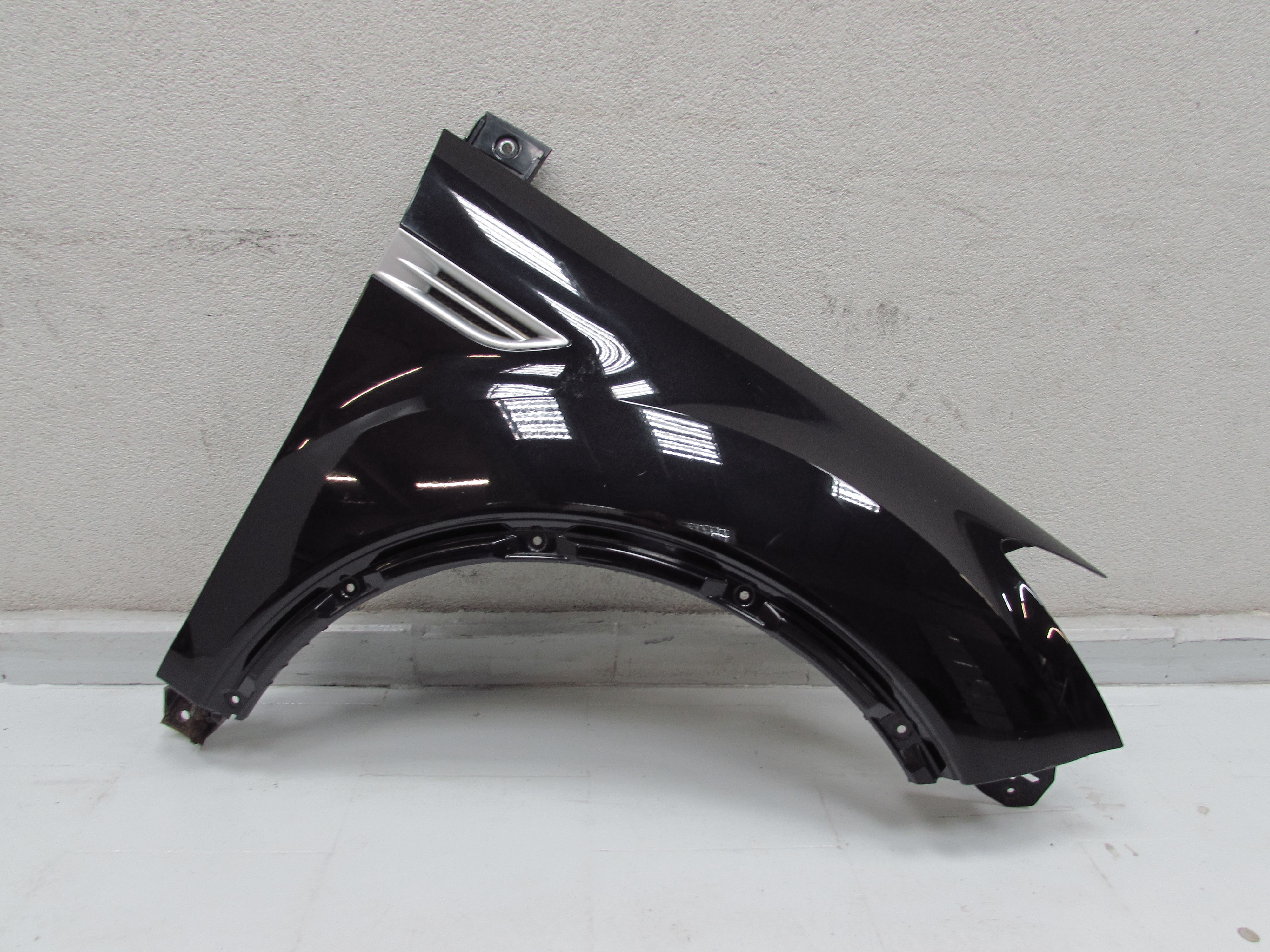 FORD KUGA MK1 08-13 BLOTNIK PRAWY PRZOD KPL F8 DO ZALOZENIA FORD KUGA MK1 08-13 BLOTNIK PRAWY PRZOD KPL F8 DO ZALOZENIA