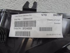 VOLVO V70 III XC70 06-16 TAPICERKA BOCZEK BAGAZNIKA PRAWY 39800506