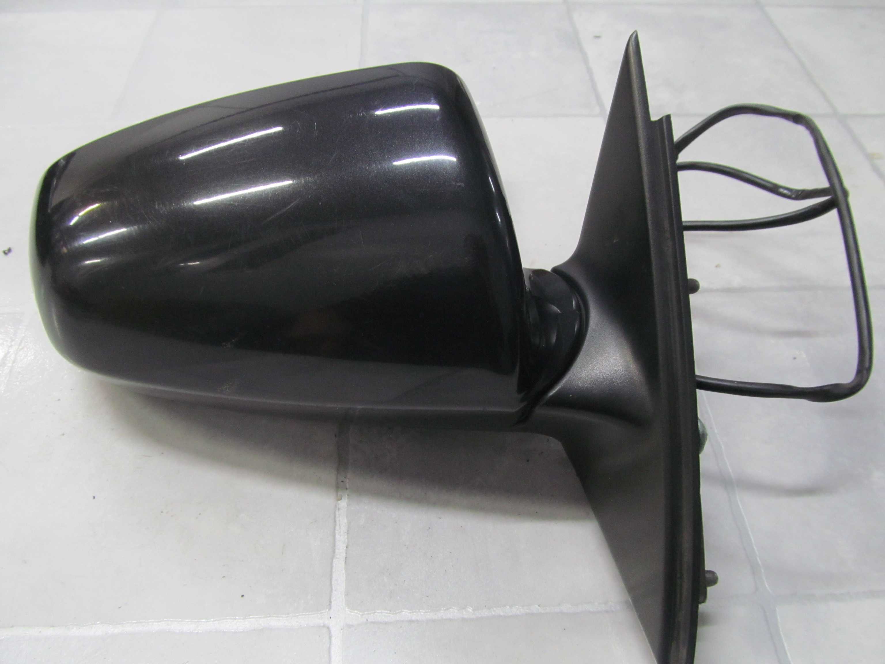 AUDI A4 B6 LUSTERKO PRAWE 5 PIN 01-06 ANGLIK