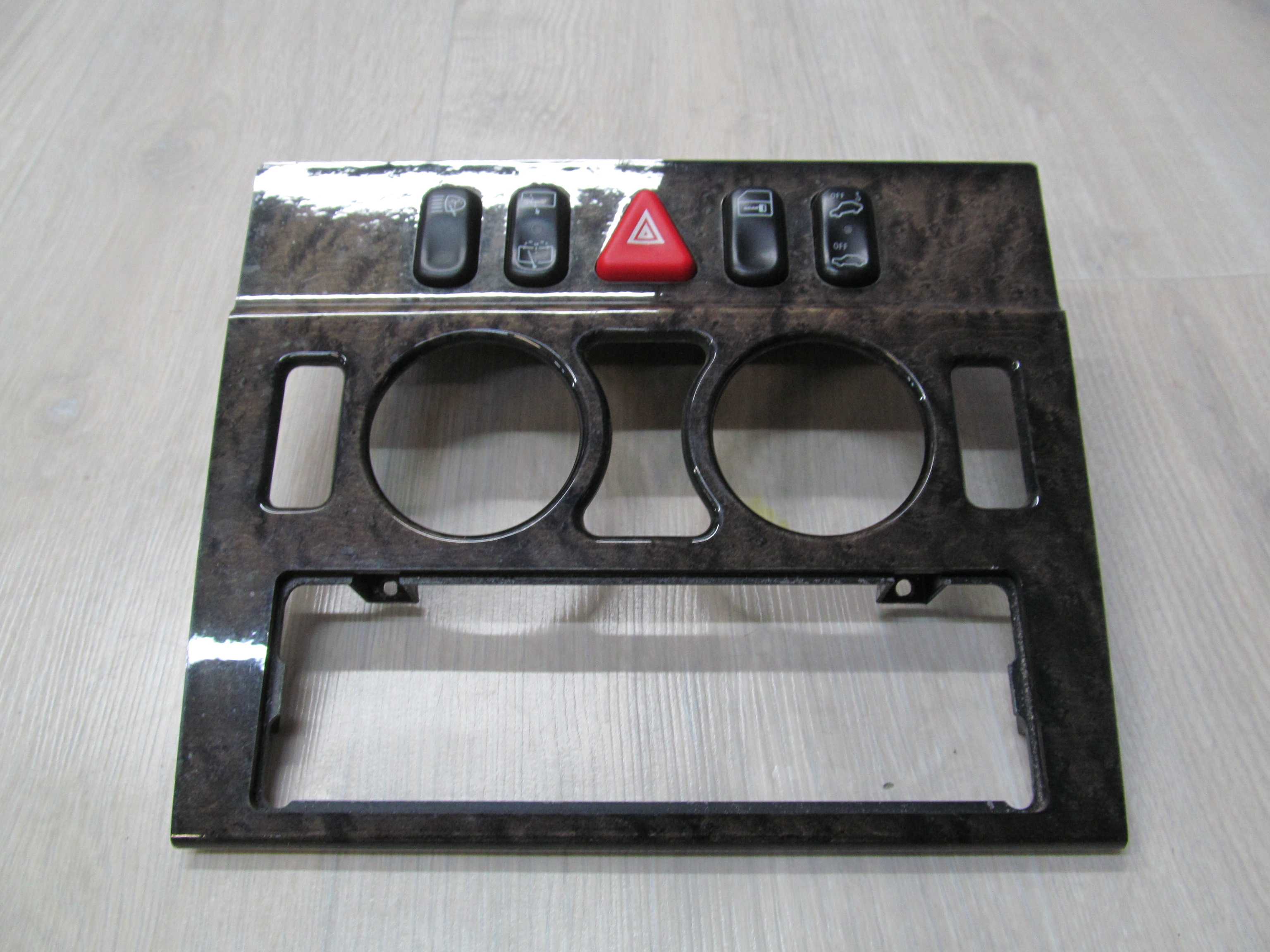 MERCEDES W 210 95-03 PANEL STEROWNIA PRZELACZNIK RAMKA DEKOR 2108210071