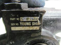 HYUNDAI 1.3 1.5 90-95 POMPA WSPOMAGANIA 57110-24000