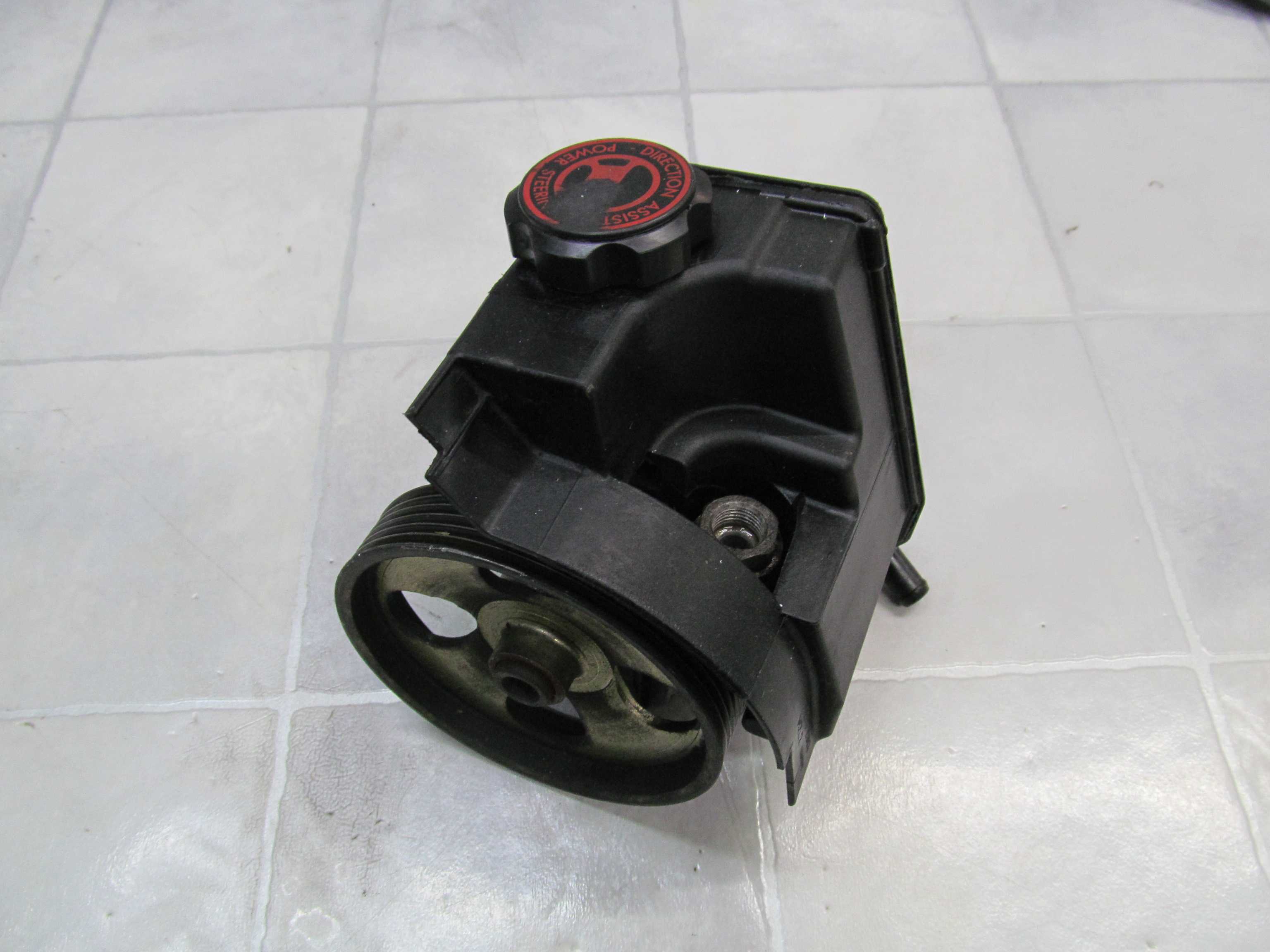 PEUGEOT CITROEN HDI POMPA WSPOMAGANIA 9643691180 02-06