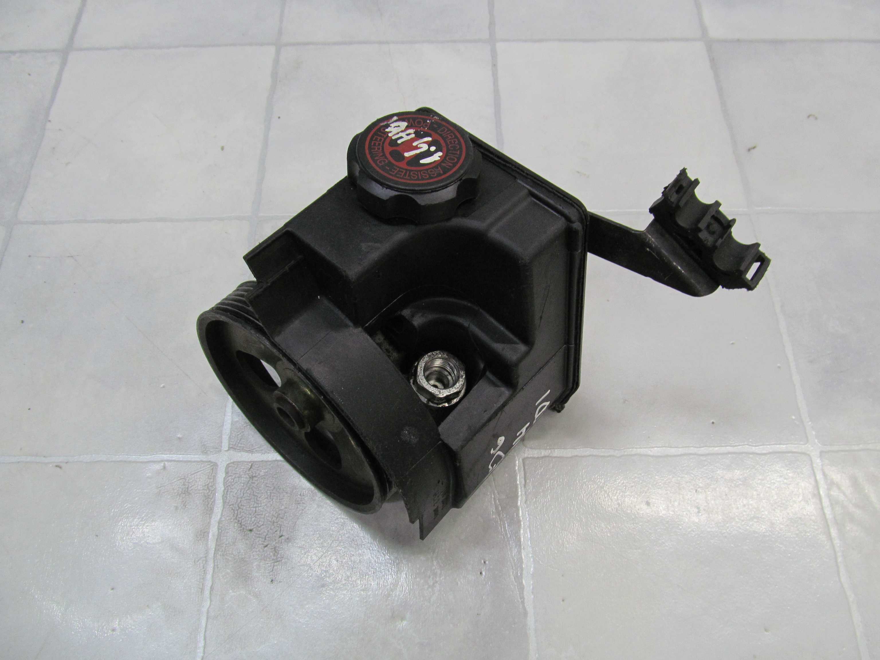 PEUGEOT CITROEN 1.4 HDI POMPA WSPOMAGANIA 9638364580