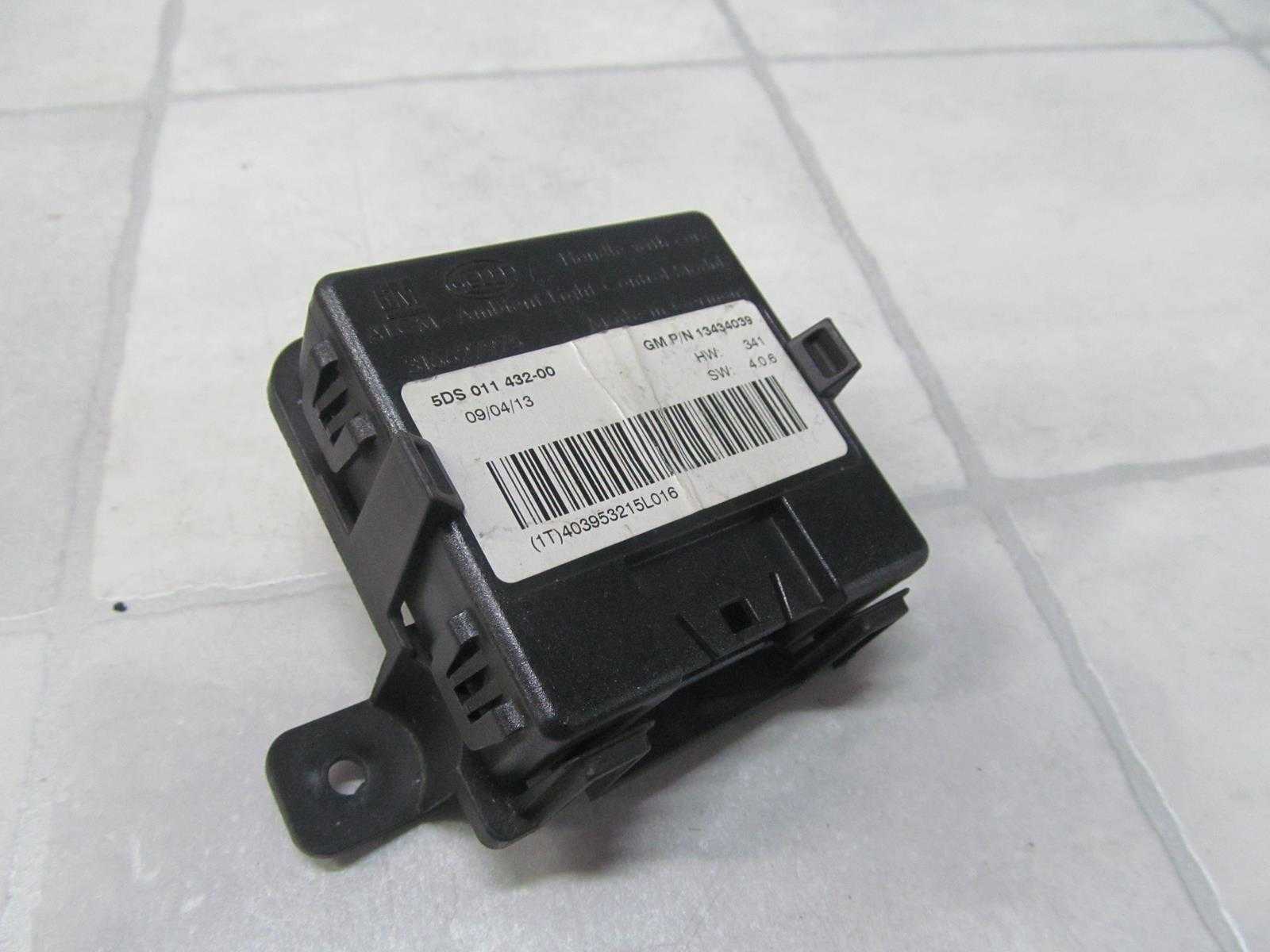 OPEL ADAM 13- MODUL STEROWNIK SWIATEL 13434039