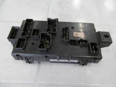 DAIHATSU TERIOS 97-05 SKRZYNKA BEZPIECZNIKOW 2600-87411