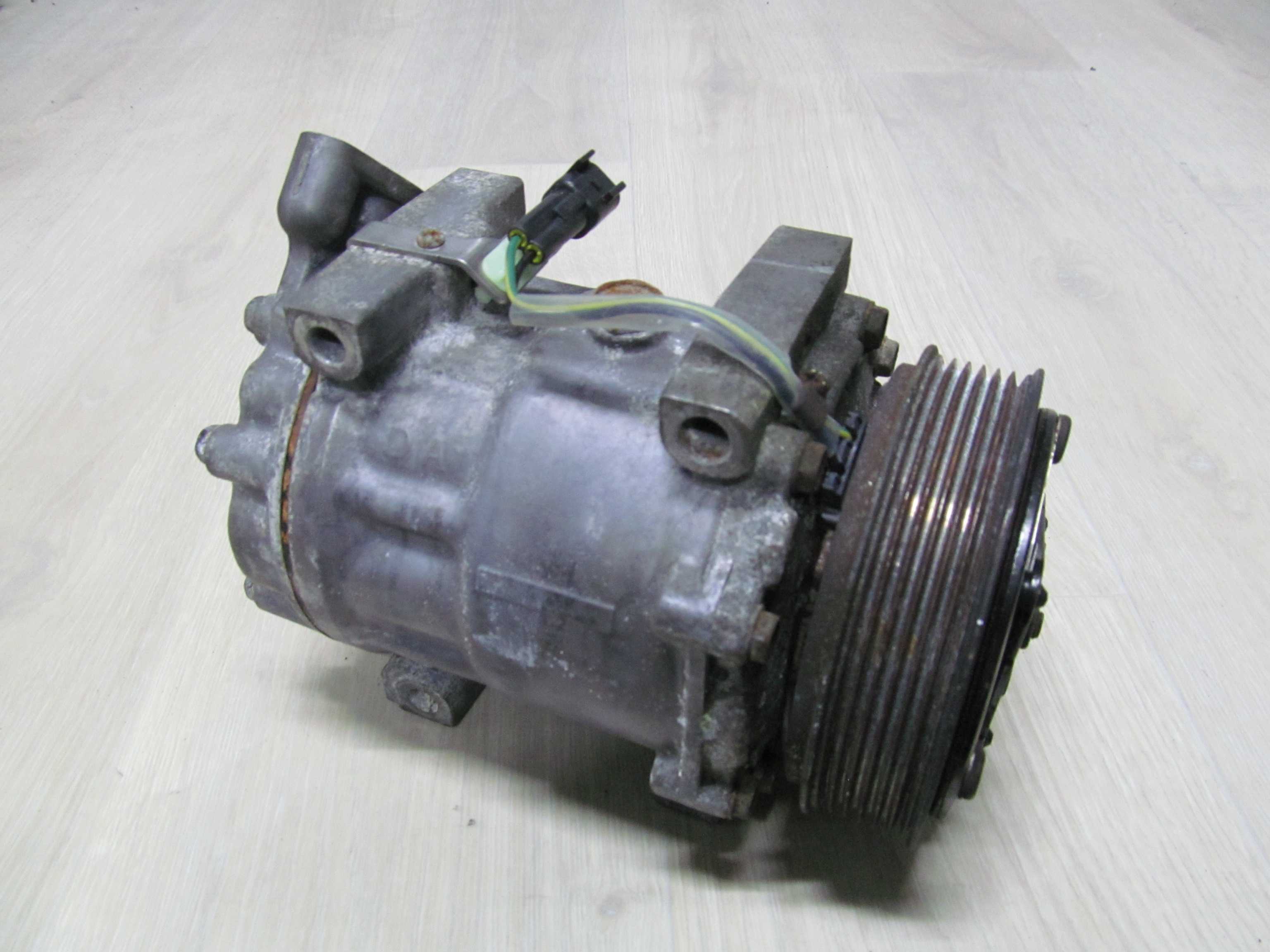 FORD C-MAX 1.6D SPREZARKA KLIMATYZACJI 3M5H-19D629-SA 1255