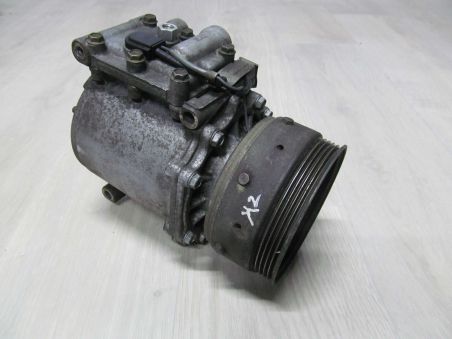 VOLVO S40 V40 2.0B 99-04  SPREZARKA KLIMATYZACJI 30614023