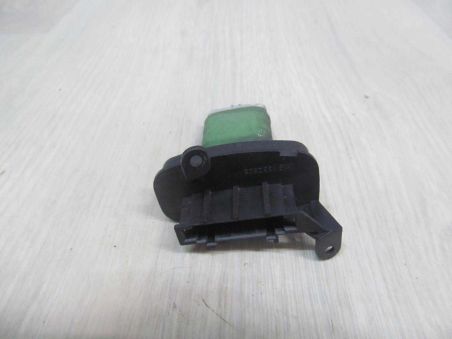 MERCEDES VITO W639 96-03 REZYSTOR DMUCHAWY 133282S