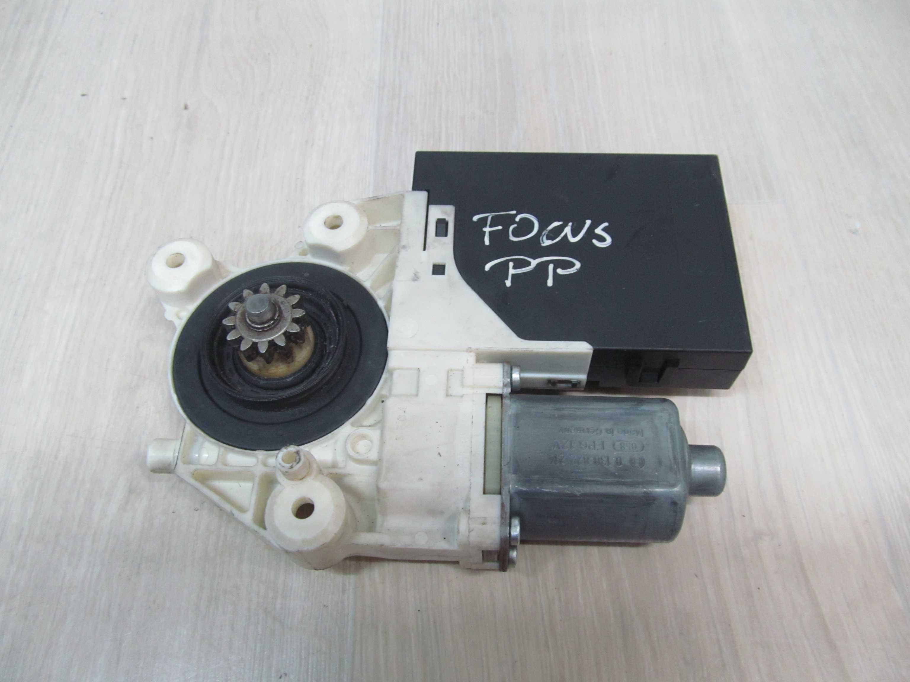 FORD FOCUS MK2 SILNICZEK SZYBY PP 5WK11573K