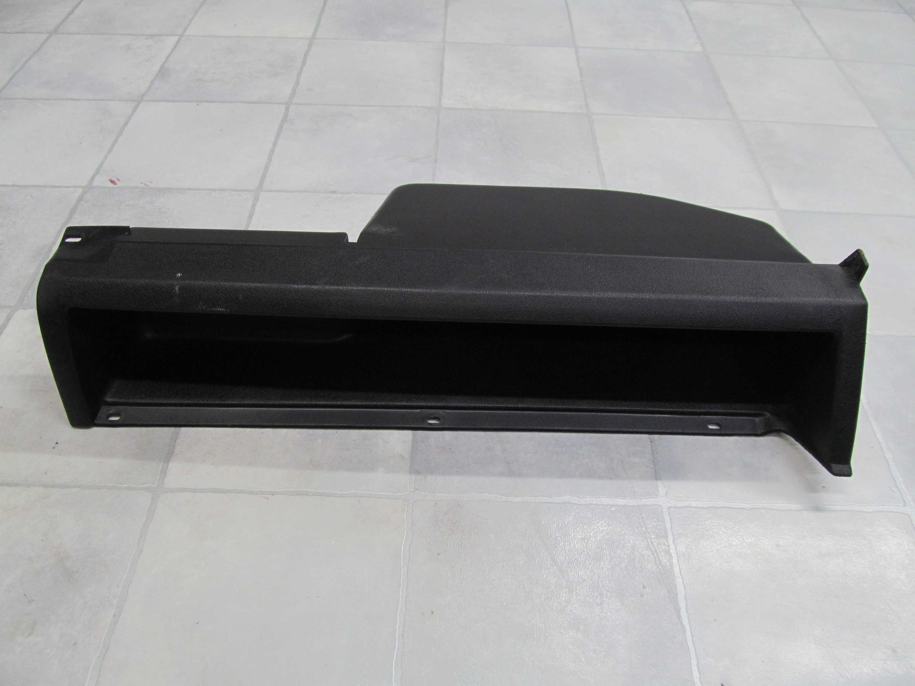 VW GOLF II JETTA SCHOWEK KIESZEN DESKI 191857924 83/92
