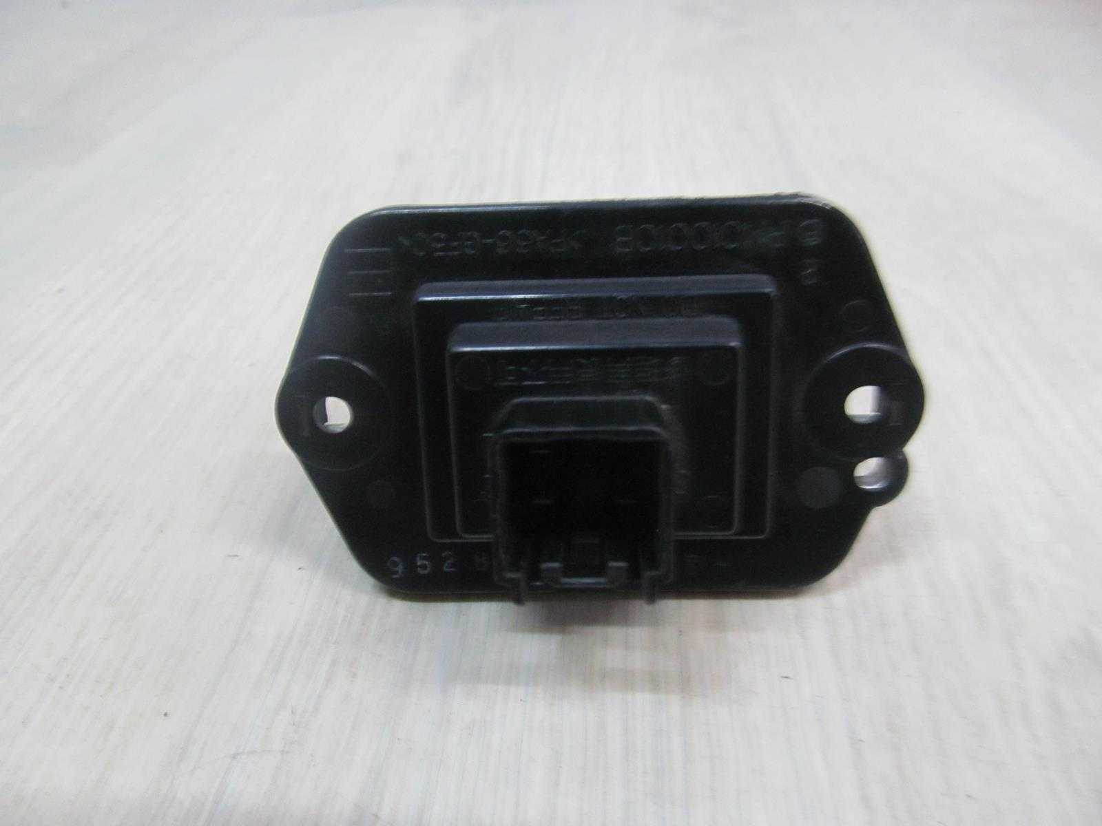 TOYOTA CAMRY COROLLA E12 02-07 REZYSTOR DMUCHAWY 499300-2121