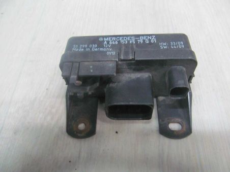 MERCEDES W639 03-14 PRZEKAZNIK SWIEC ZAROWYCH A6461536579Q01