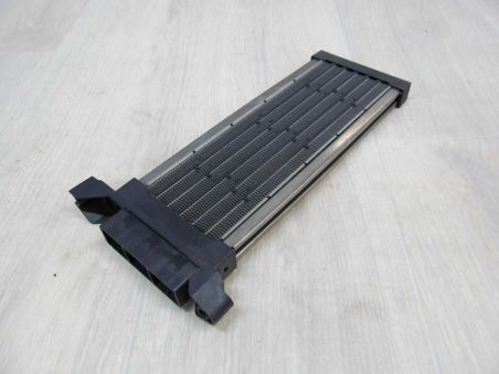 AUDI A4 B6 B7 04-07 NAGRZEWNICA ELEKTRYCZNA