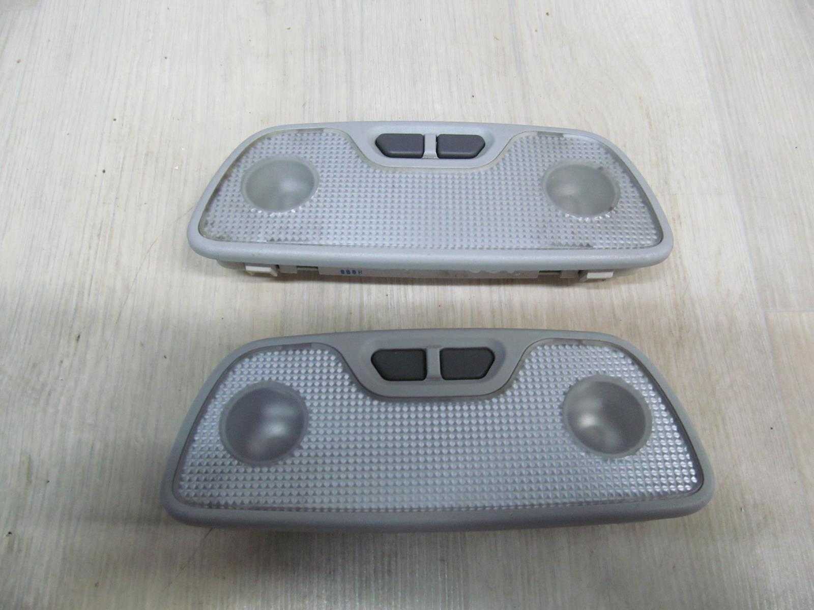 VOLVO S40 V40 95-04 LAMPKA OSWIETLENIE KABINY 30859659