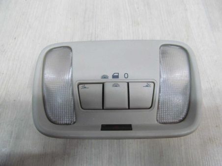 VOLVO V40 LIFT 99-04 LAMPKA OSWIETLENIE KABINY 30619701