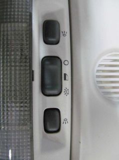 FORD MONDEO MK3 00-07 LAMPKA OSWIETLENIE KABINY 2S6A-13K767-AA