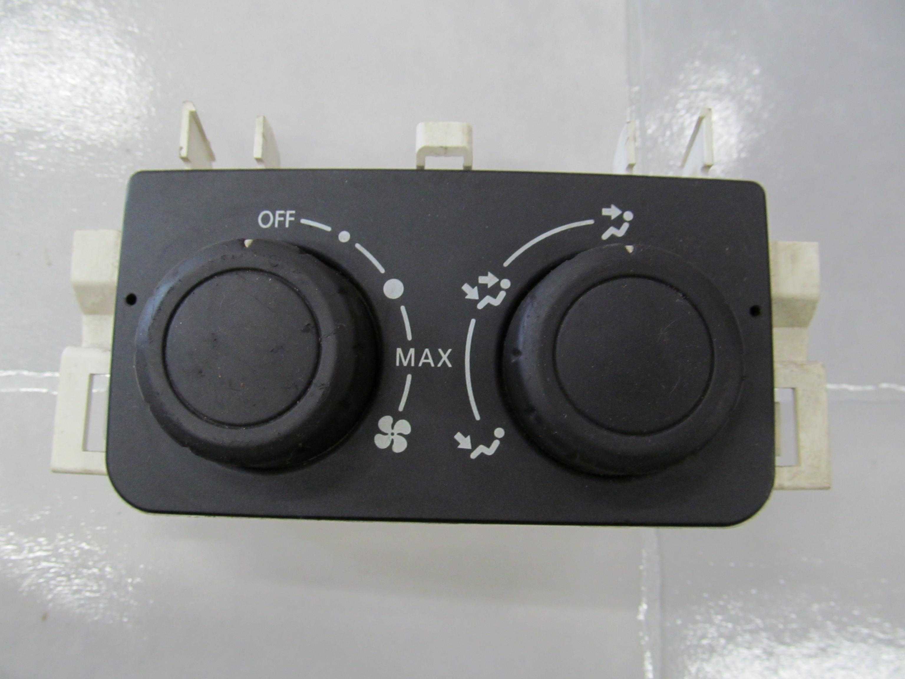 RENAULT VEL SATIS PANEL STEROWANIA NAWIEWU RENAULT VEL SATIS PANEL STEROWANIA NAWIEWU