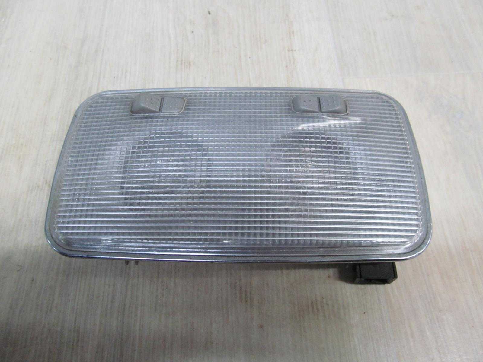 ALFA ROMEO 166 98-02 LAMPKA OSWIETLENIE KABINY 156019133