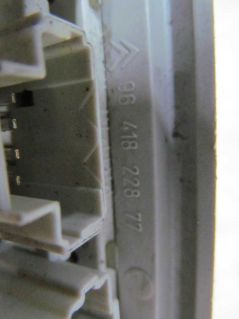 CITROEN C5 01-04 LAMPKA OSWIETLENIE KABINY 9641822877