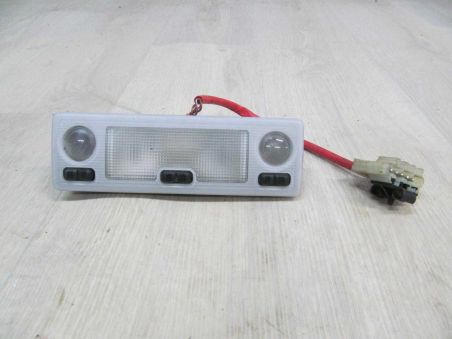 BMW E36 COMPACT 90-99 LAMPKA OSWIETLENIE KABINY 13808500