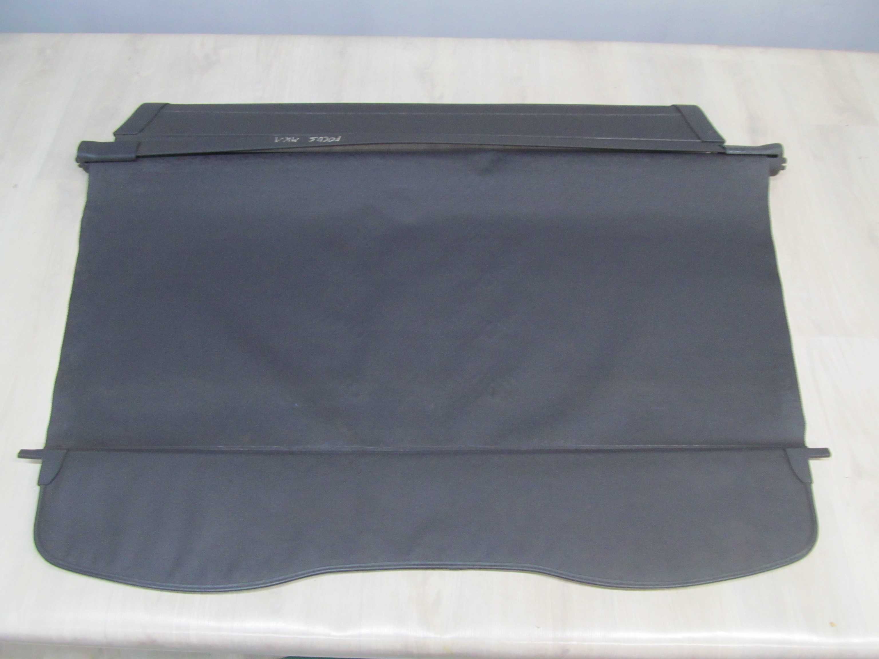 FORD FOCUS 98-03 KOMBI ROLETA BAGAZNIKA