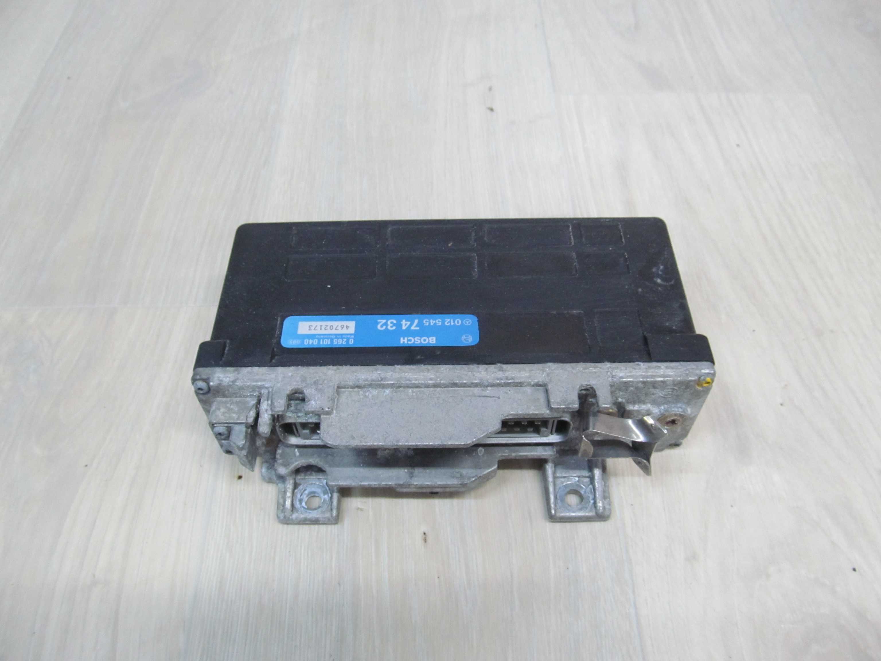 MB C W202 STEROWNIK ABS 0125457432 0265101040