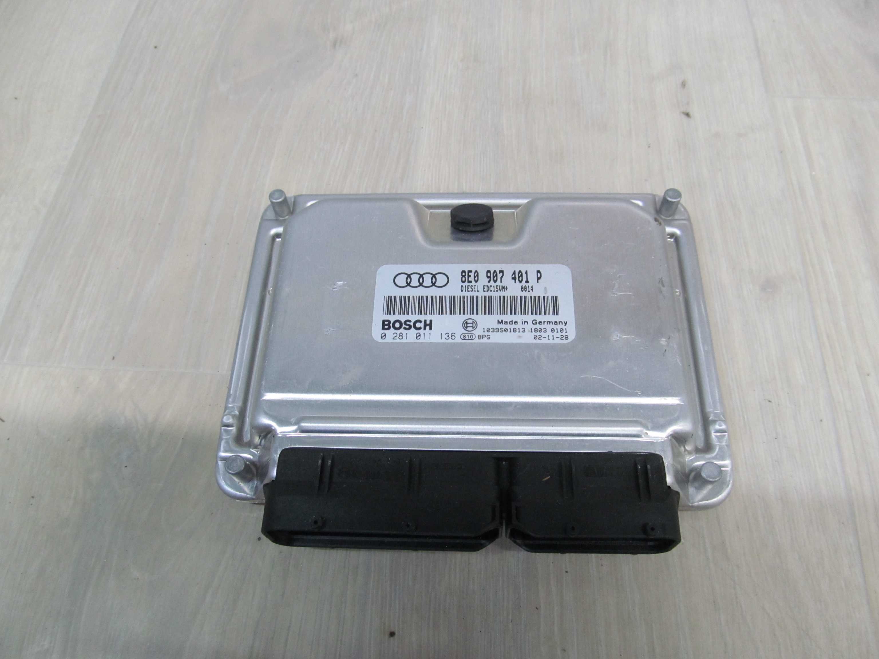 AUDI VW 2.5 TDI KOMPUTER STEROWNIK 0281011136 8E0907401P