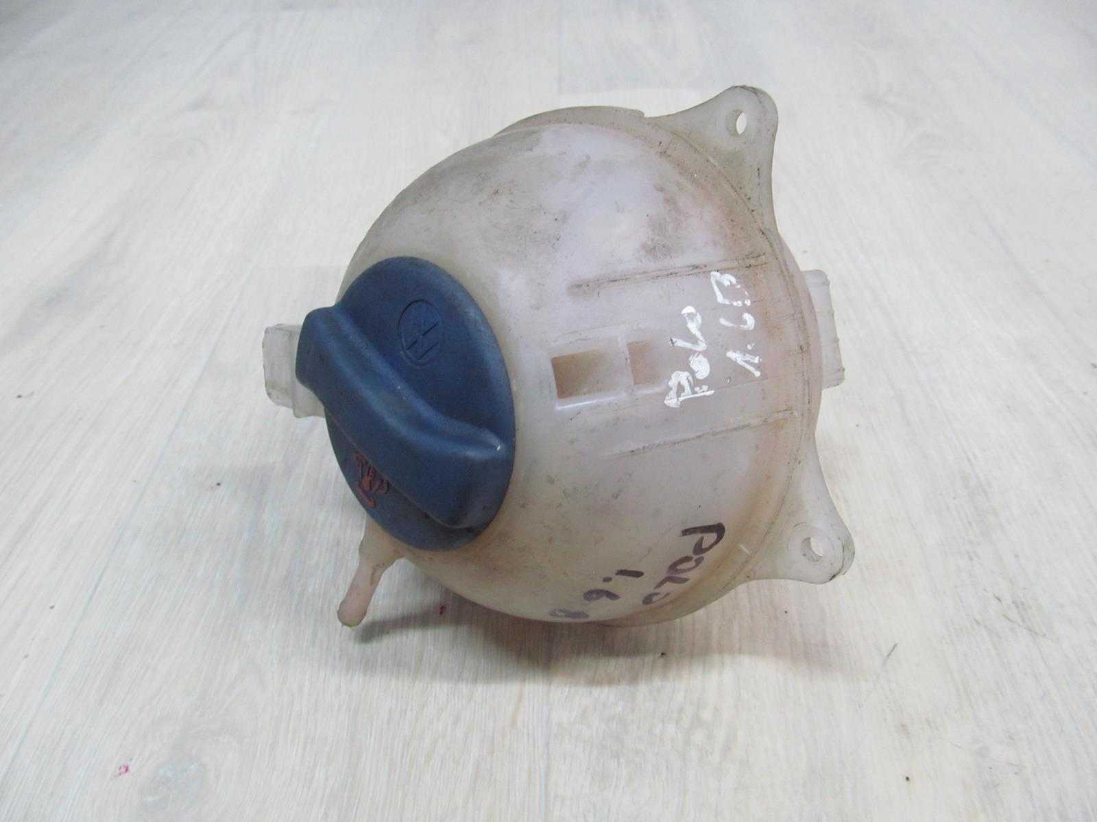VW POLO III 6N 94-01 ZBIORNICZEK WYROWNAWCZY 6N0121407