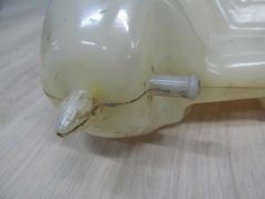 MERCEDES W124 84-93 ZBIORNICZEK WYROWNAWCZY 0009899103