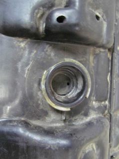 MERCEDES NG90 87-- ZBIORNICZEK WYROWNAWCZY 0005002149