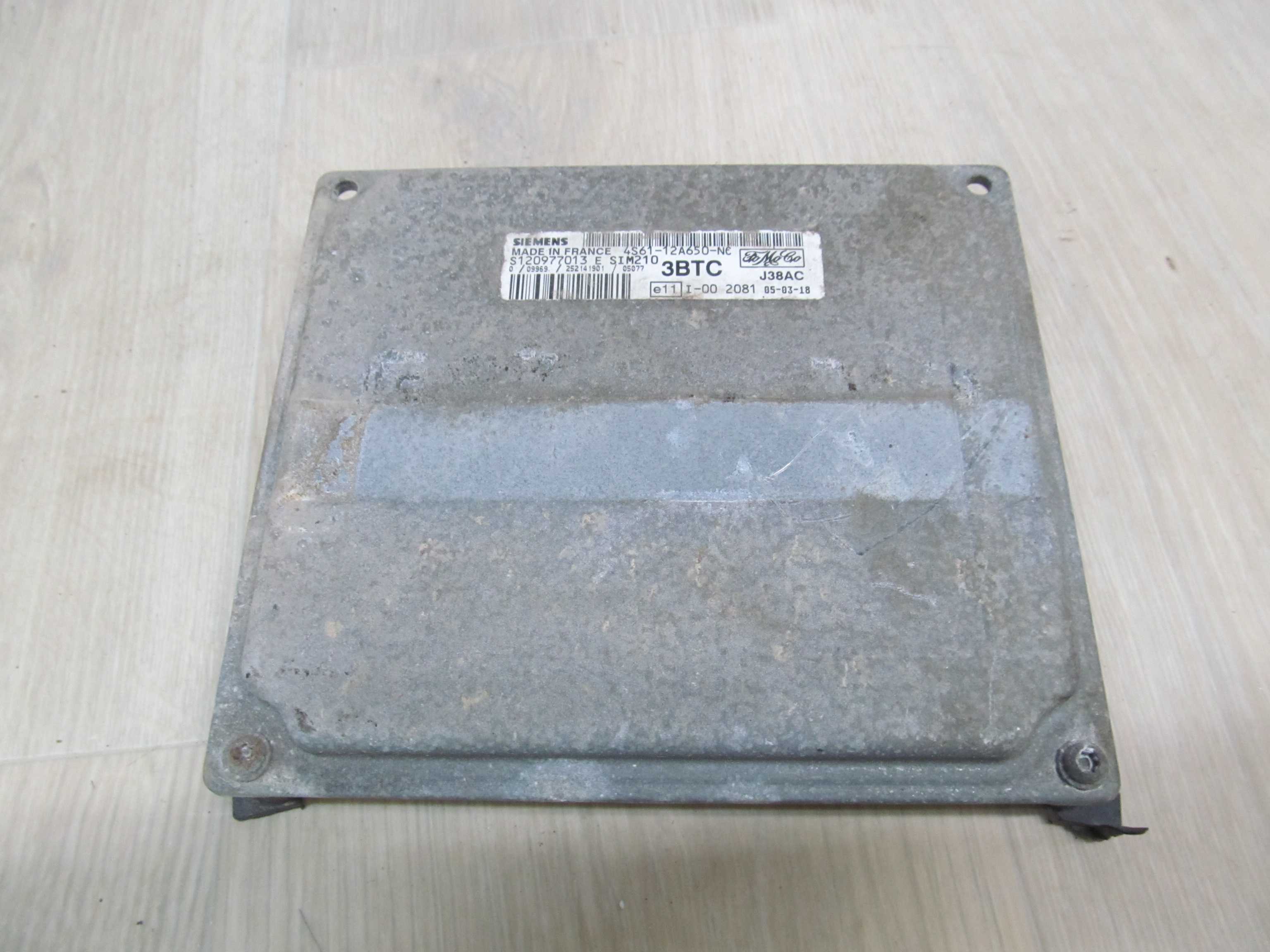 FORD FUSION 1.4 16V KOMPUTER STEROWNIK S120977013E 4S61-12A650-NC