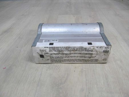 MERCEDES VITO W639 03-14 AIRBAG PASAZERA 639860102