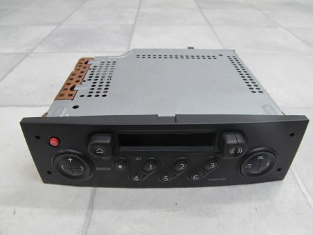 RENAULT SCENIC II 03-09 RADIO CD 8200300855